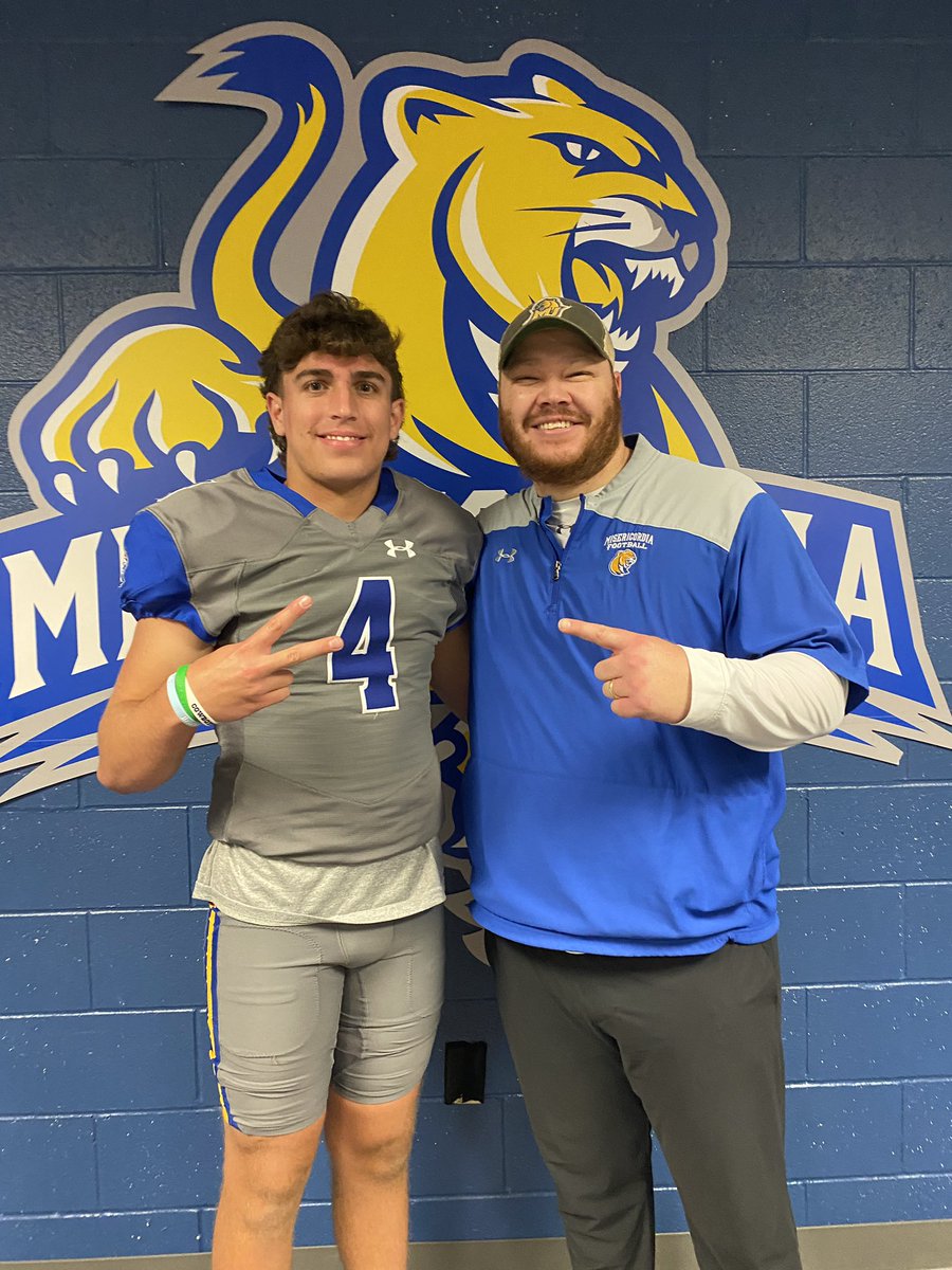 jrwalley_QB's tweet photo. Thank you @MUCougarsFB for having me up for a great tour on campus!  It was fun meeting some coaches and interacting with current players!
@MisericordiaHFC @K_Price73 @coachdcord @desalvocrew @NHighlandsFB @LamarMcKnight_ https://t.co/ObzvEM4JGp