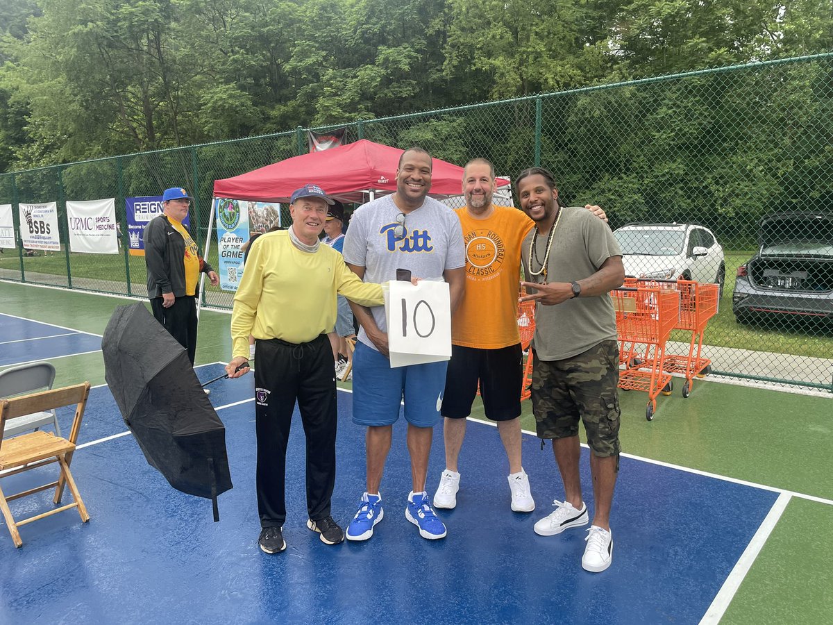 Three greats (Bruce Frey, Ontario Lett, Julius Page) and some dude from West Mifflin. <a href="/JuliusPage/">One Who Knows</a> <a href="/Pitt_MBB/">Pitt Basketball</a>