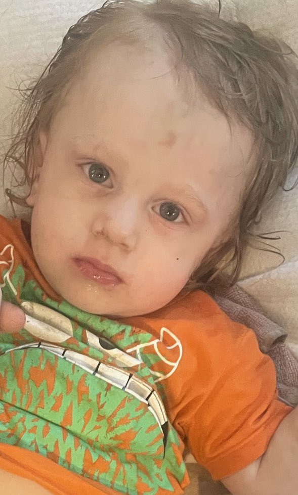 Attempt to Identify: This juvenile was found in the 1300 block of Felt. His family and their location is unknown. Anyone with information call or text Crime Stoppers at 419-255-1111. #toledopolice