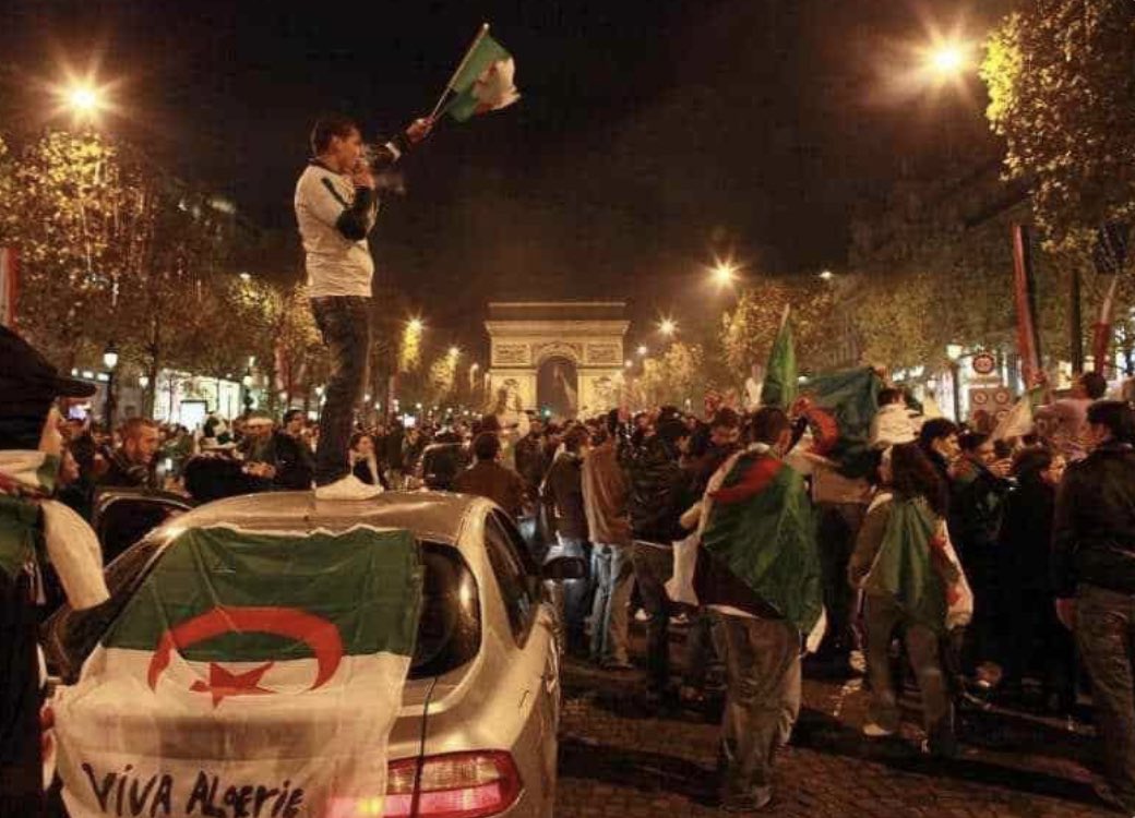 [Thread] Les 🇩🇿 de 🇫🇷: Peur, honte, humiliation?

 L’approche du psychotrauma des 🇩🇿de 🇫🇷sera inscrite dans l’intersection de plusieurs champs: psychologique, sociologique, politique, anthropologique et historique du fait de l’intrication de la subjectivité et des liens spéciaux