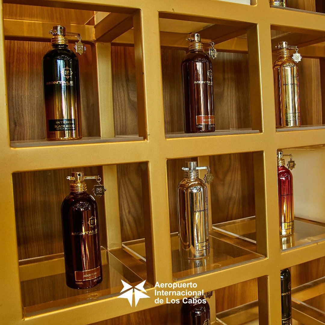 CabosAirport's tweet photo. 🛍️✈️ La alta perfumería la encuentras incluso en nuestro aeropuerto. No te lo pierdas, pasa por #Neeche y hazte de un perfume adecuado a tu estilo en sala de última espera de la terminal 2.🌹 https://t.co/nQZFdgF5GJ