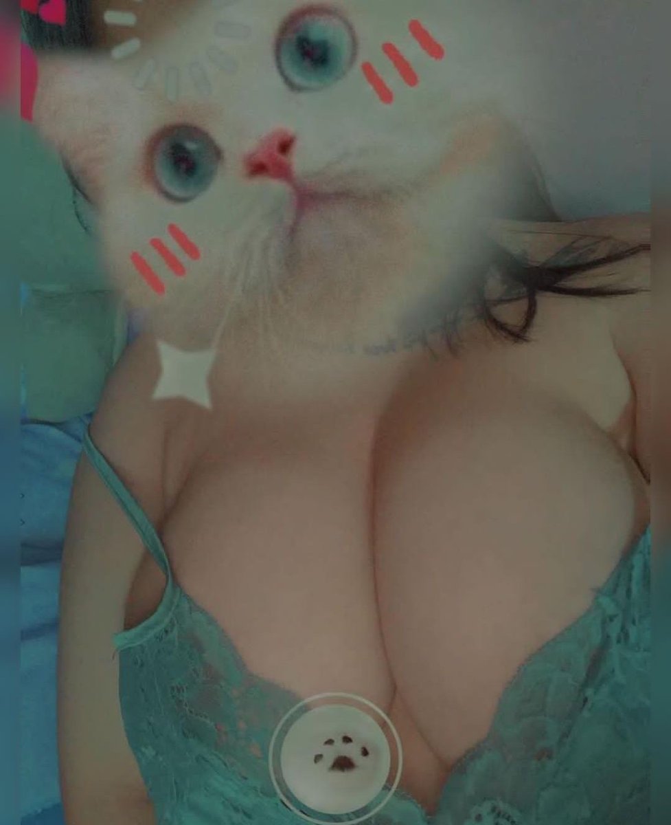 早安呀 母牛来咯🐄
喝奶吗 哥哥～