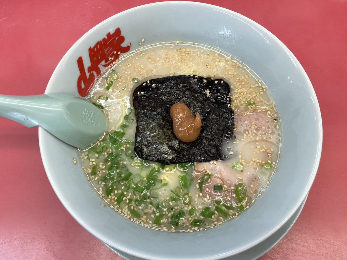 Onasubi_RH's tweet photo. 初めての朝ラーメン( ¯ᵕ¯ )♡

 #山岡家 https://t.co/CQJaWeSWji