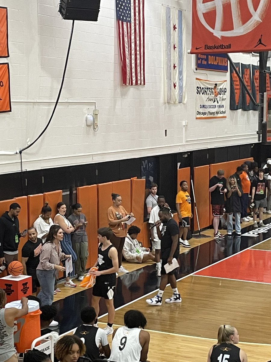 Saint Ignatius Boys Basketball tweet media