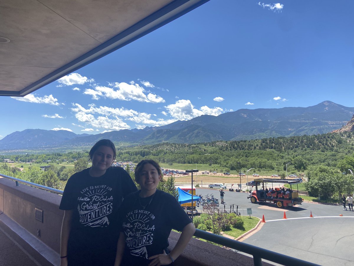 MsPustejovsky's tweet photo. 1st day of FCCLA national leadership conference! Colorado is beautiful! https://t.co/O473B95utH