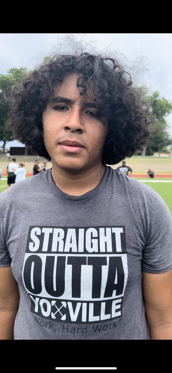 ZachIsGreat_'s tweet photo. NOTABLE OL OF THE DAY 
6’2 290 @gab5_0 2025
6’4 260 @giolongoria5 2025
6’5 315 2024 @WilliamBays11 
6’4 265 2024 @UntayKe https://t.co/bxI55B22B1