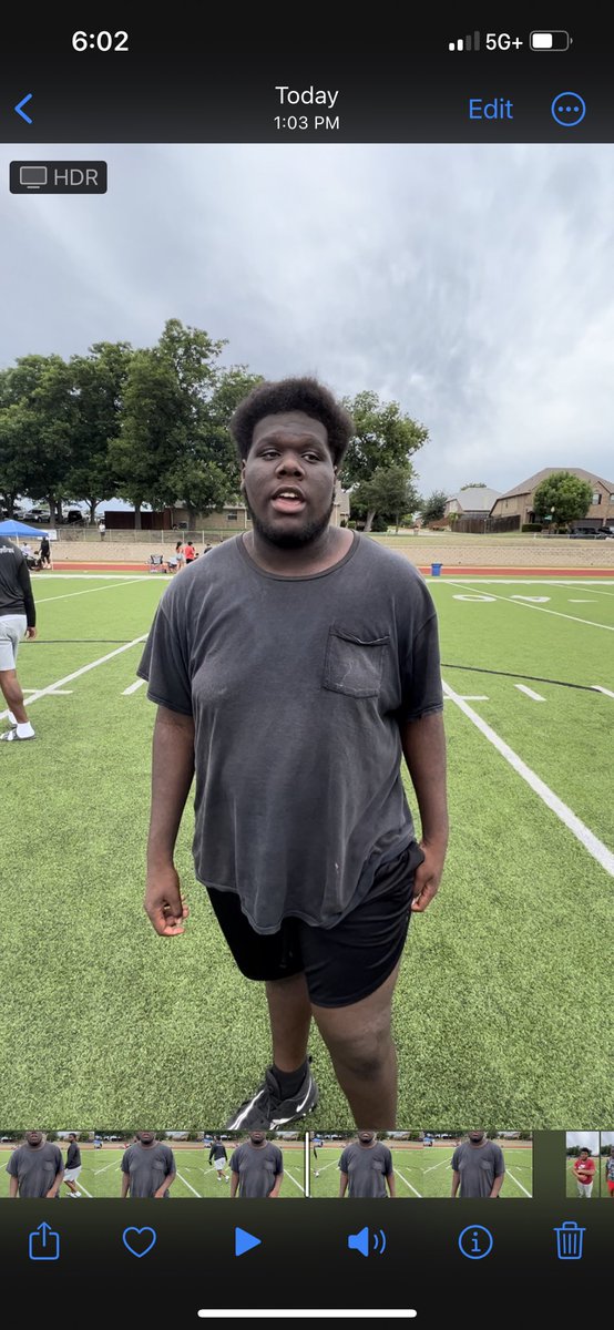 ZachIsGreat_'s tweet photo. Notable OL of the day!!! 
2024 6’2 310 @leon_brigham_ 
2025 6’3 310 @77kenH 
2024 6’5 340 @zigdavis77 
2024 6’4 295 @kxng_gomez https://t.co/0HnfEt1uo1