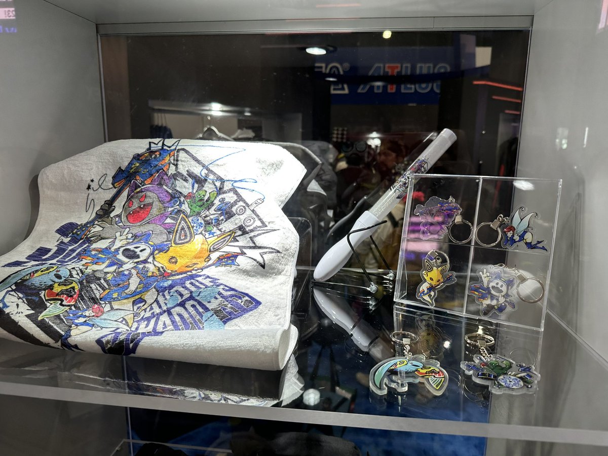 Velvet_Network's tweet photo. Así es la merch que se venderá en el concierto del 30 aniversario de Shin Megami Tensei Bands of Shadows.
#AtlusAX #AnimeExpo2023 #SMT30th https://t.co/muhIWGfR8R