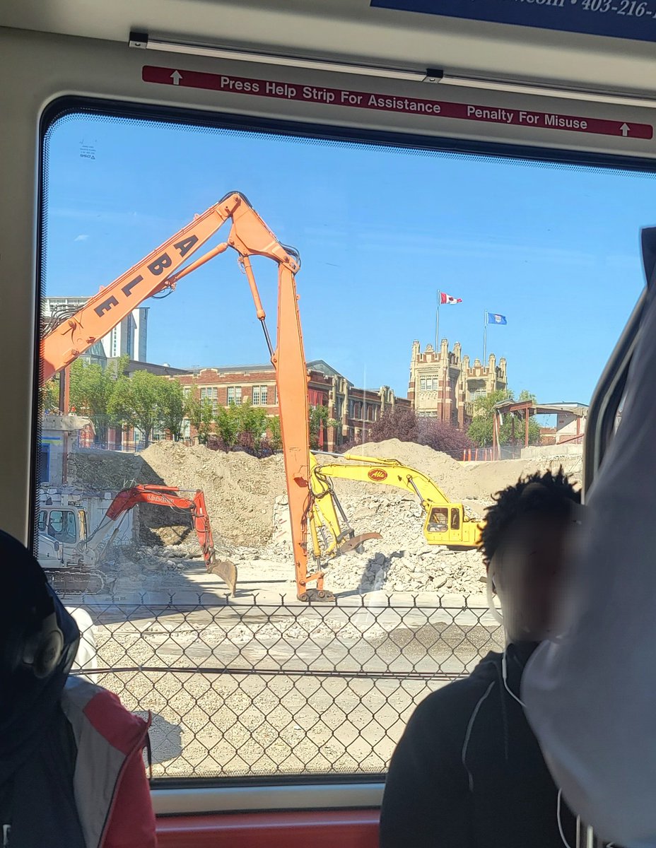 What the Fuck happened to SAIT?! 😱😱😱😱 #Crater #ViewsFromTheLRT #deconstruction #OutWithTheOld