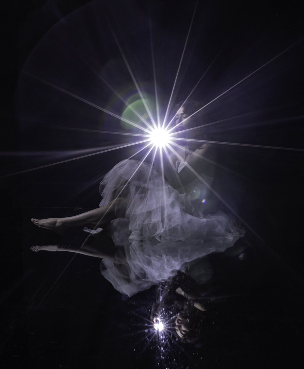 Capt_Danger's tweet photo. Some magic for #saturday captured in the studio with practical light and long exposure https://t.co/ykZnS96n2U