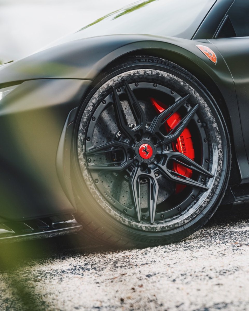 duPontREGISTRY's tweet photo. Check out this HOT 2022 Ferrari SF90 Stradale loaded with over $77k in factory options!! 🔥 
-
This SF90 features Carbon Wheels, Carbon Race Seats and an Inconel Exhaust System with an asking price of $679,800
-
For More Info: https://t.co/8PmJJUG0GO https://t.co/4XC3EZhQwi