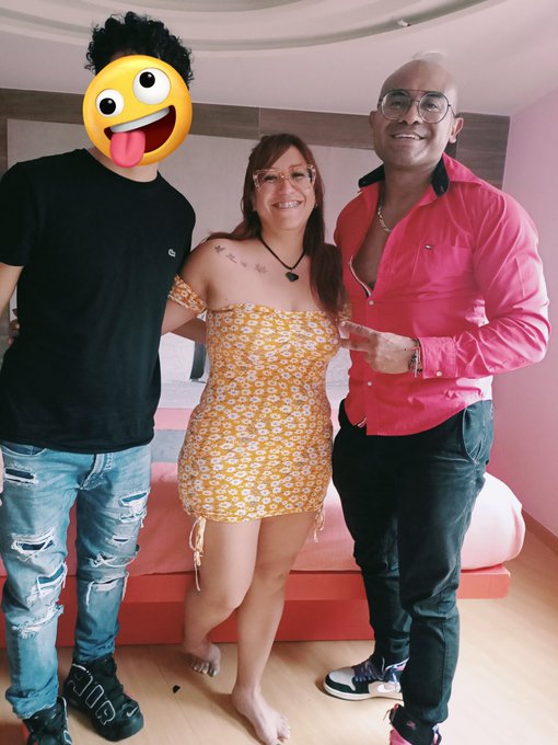 Una tarde deliciosa a lado de @Chocolaton3 y @Singlemx_1 en el @hotelHarena #cuckolding #squirt #dp https://t<a class="tags" target="_blank" title="On Twitter" href="/?out=eyJ0eXAiOiJKV1QiLCJhbGciOiJIUzUxMiJ9.eyJpYXQiOjE3MjA0Mjg2MjMsImlzcyI6InR3cG9ybnN0YXJzLmNvbSIsIm5iZiI6MTcyMDQyODYyMywiZXhwIjoxNzUxOTY0NjIzLCJyZWRpcmVjdF91cmwiOiJodHRwczovL3R3aXR0ZXIuY29tL0Nob2NvbGF0b24zIn0.g2FxQW9AhCSBKUEOu7RWH6c7AAY78Gl6jFxafexpATxPYGzWQOdHe2X5fxcNQhu9H-HHxYG4UPGWdJmXdWHNqw">@Chocolaton3</a><a class="tags" target="_blank" title="On Twitter" href="/?out=eyJ0eXAiOiJKV1QiLCJhbGciOiJIUzUxMiJ9.eyJpYXQiOjE3MjA0Mjg2MjMsImlzcyI6InR3cG9ybnN0YXJzLmNvbSIsIm5iZiI6MTcyMDQyODYyMywiZXhwIjoxNzUxOTY0NjIzLCJyZWRpcmVjdF91cmwiOiJodHRwczovL3R3aXR0ZXIuY29tL1NpbmdsZW14XzEifQ.LAgXTsDABqt0F0Z4iYK1AU67sJfgjaU4LxghlNoSpcRwVKYpdQ6veRTE7KOdiMzEAwwPgRQBJcrGk-p-G1I6aA">@Singlemx_1</a><a href="/tag/dp"class="tags"><span>#dp</span></a><a href="/tag/squirt"class="tags"><span>#squirt</span></a><a href="/tag/cuckolding"class="tags"><span>#cuckolding</span></a>