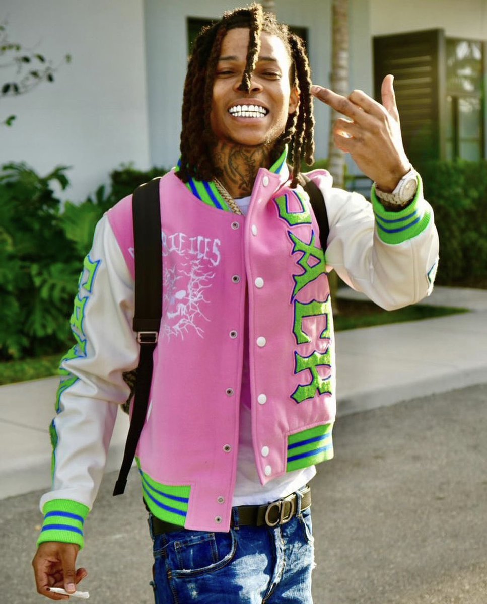 <a href="/YnwBortlen/">Sport🏁</a> i wnt you to kno dat u one of my biggest inspirations in ts rap shi nd i look to u for guidance, u nd melly innocent, nd u gone win &amp; prosper, i wanna give u yo flowers now bcuz life is too short, nd only the strong💪 survive nd da smartest will win! stay gangsta slat