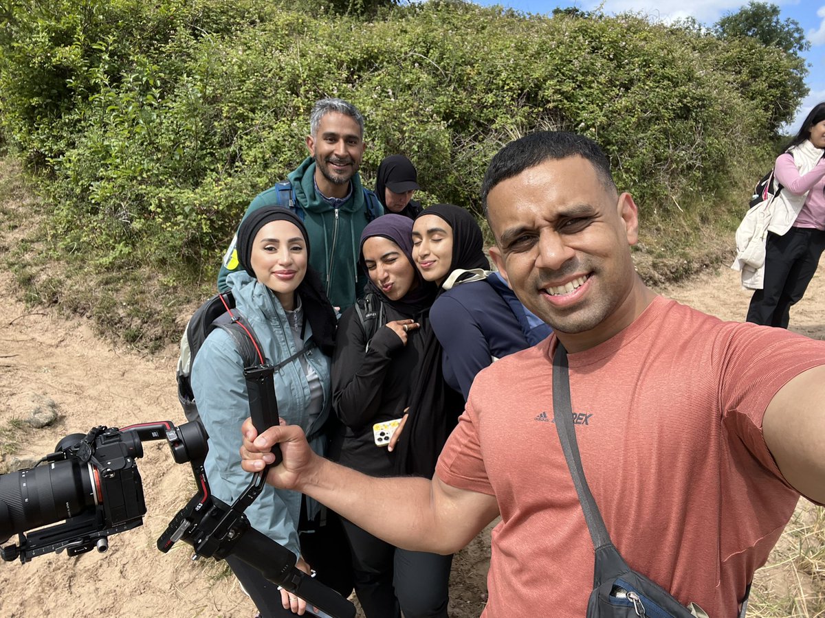 Another day of filming with the @Muslim_Hikers team on the beautiful @WalesCoastPath 😍🫶