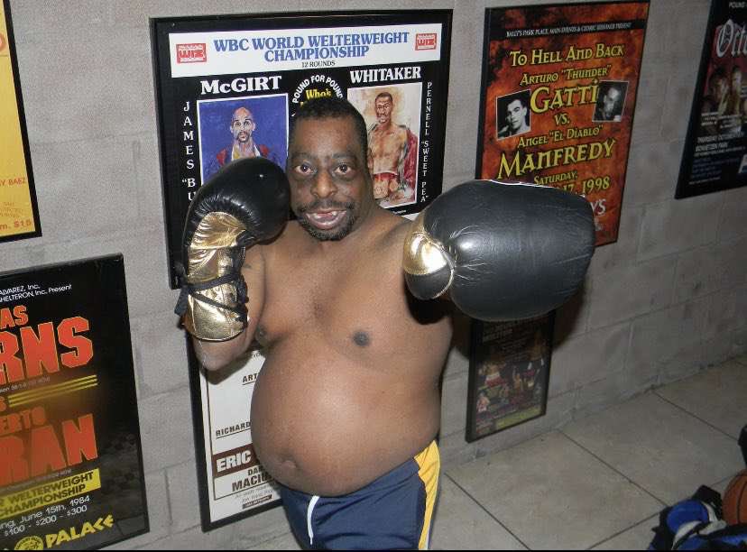 suavedpatrick's tweet photo. @JhonnyWhite69 Nigga Id do it for pack of skittles https://t.co/f7VPKRtAW6