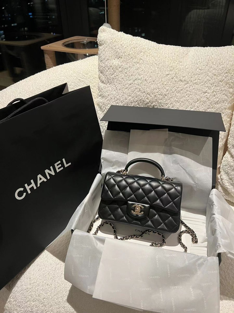 Masami752's tweet photo. The new bag has arrived👜 https://t.co/nXEHpfndMO