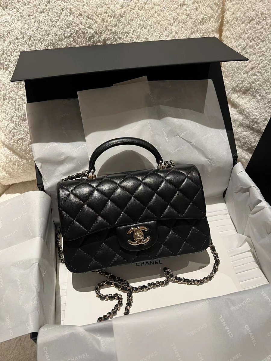 Masami752's tweet photo. The new bag has arrived👜 https://t.co/nXEHpfndMO