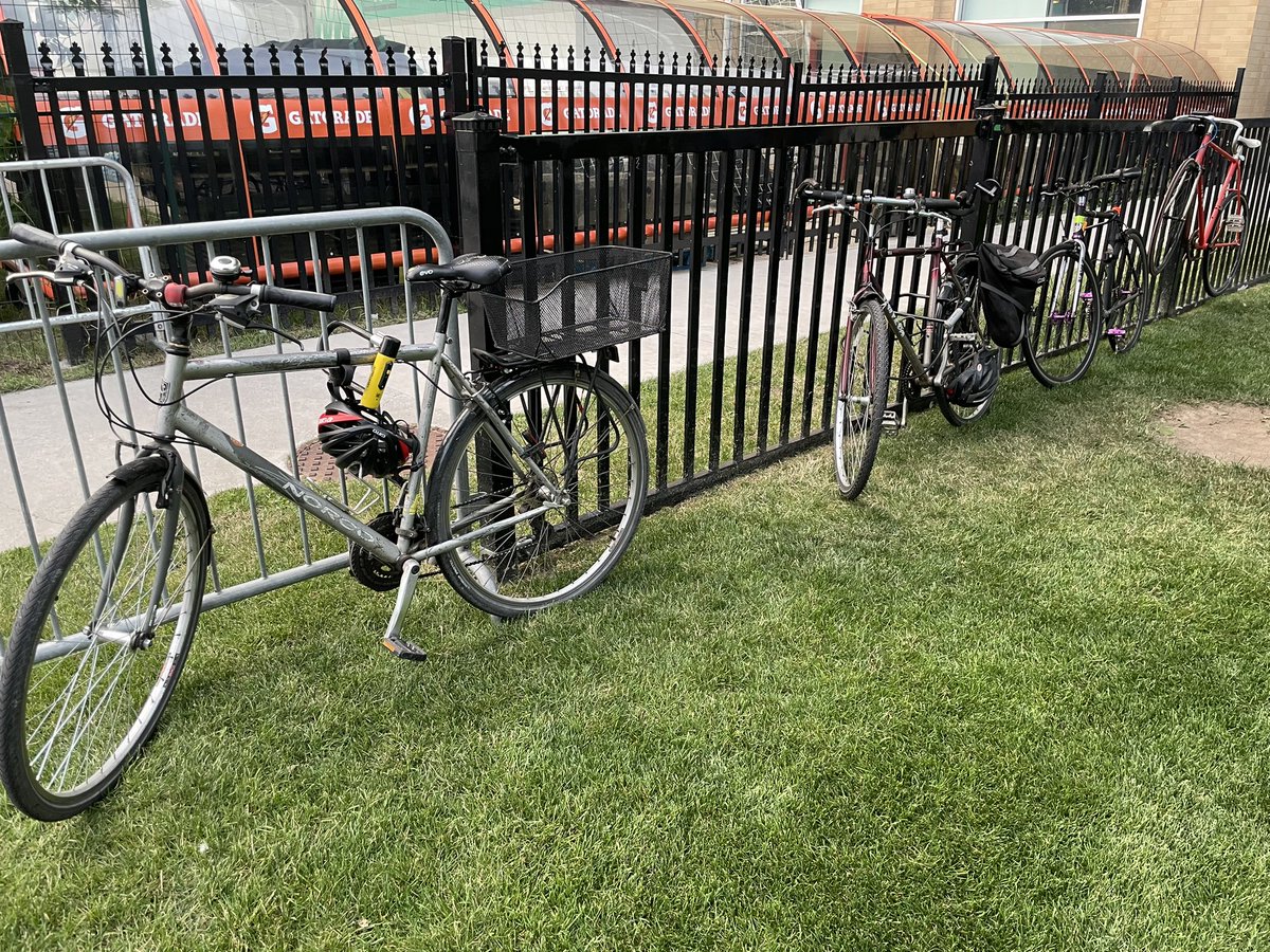 Hey <a href="/BMOField/">BMO Field</a> and <a href="/ExPlaceTO/">Exhibition Place</a> Any plans on installing some basic bike infrastructure at BMO field? This happens week after week and nothing changes. #TFClive