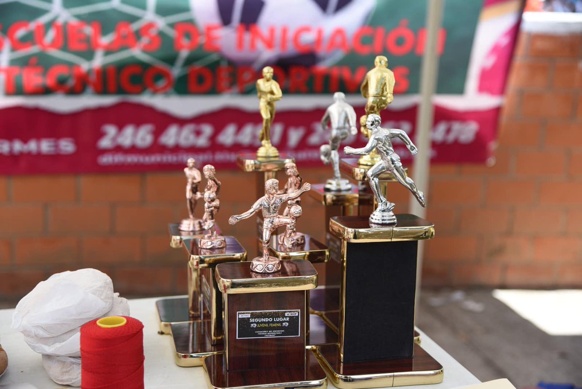 #enterate 
⚽️🥅Activa #TlaxcalaCapital escuelas de iniciación técnico deportiva
Tienen por objetivo incentivar la práctica de actividad física y deporte entre niños y adolescentes
lineadecontraste.com/capital-tecnic…
#lineadecontraste