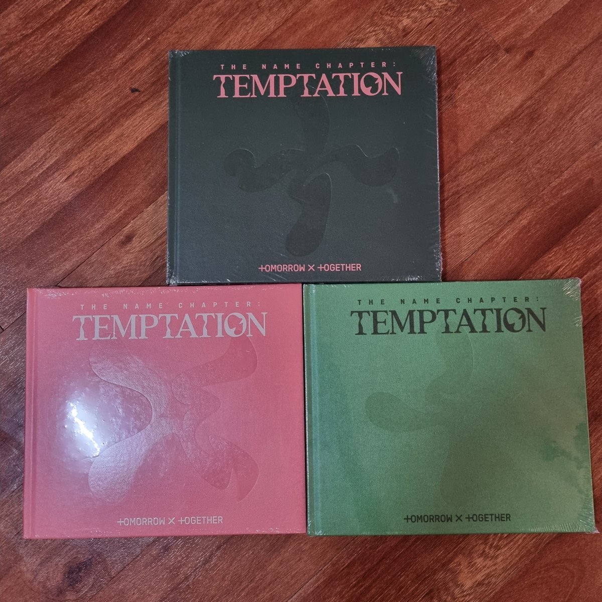stanhaseyo's tweet photo. #stanhaseyo_sells wts lfb ph onhand

txt tnc temptation sealed album
▪︎ album only, mint condi, ship tom

set (3 versions) - ₱1200 - 3 avail ✅️
+ ₱50 packed in box

mop: gcash
mod: sco, flash, j&amp;t
loc: batangas

💌 dm/reply + <amount> to claim!

# tnct pc the name chapter https://t.co/sclMZydegd