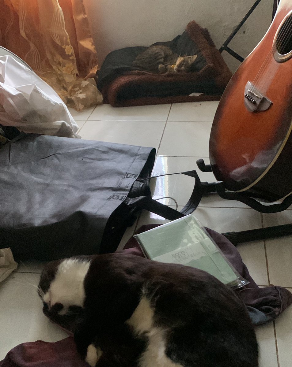 saat teduh ~> saatnya bos2 pada bobok