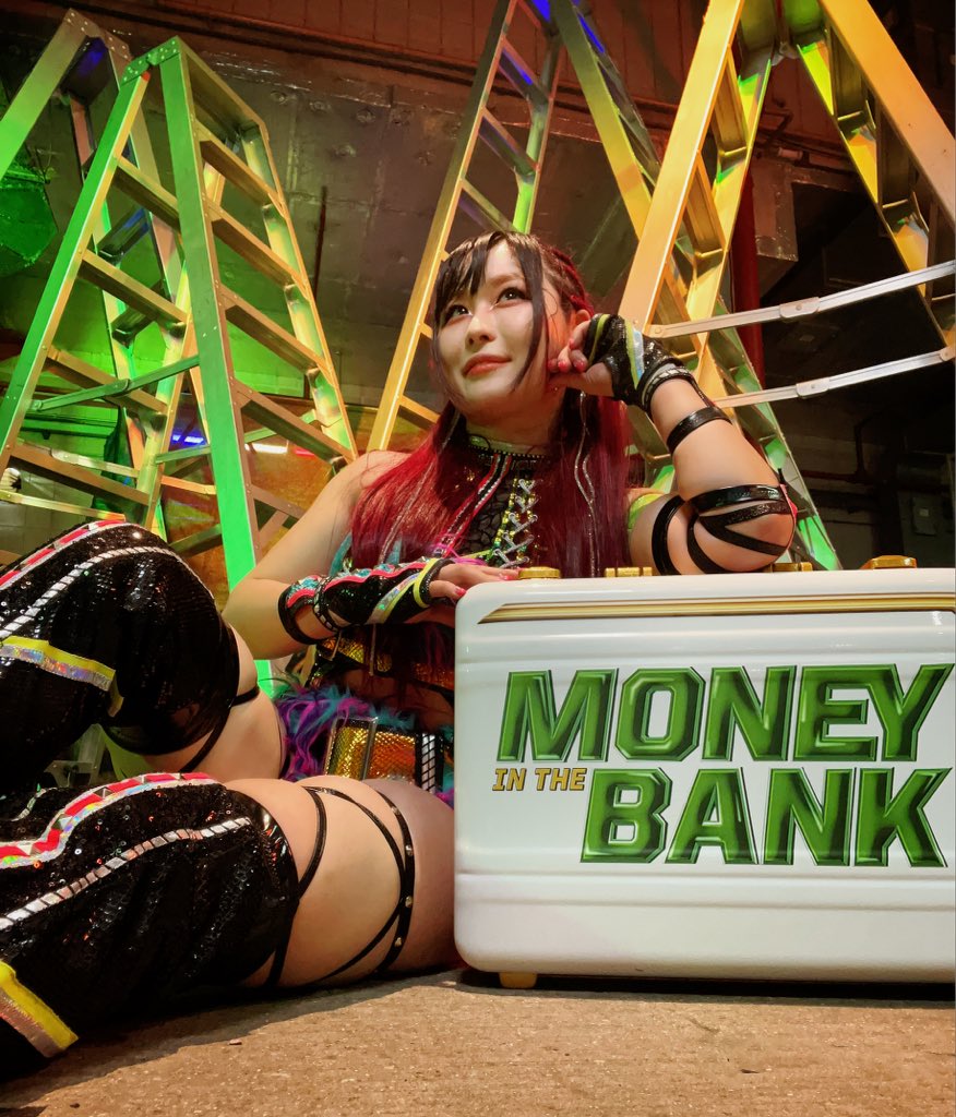Iyo_SkyWWE's tweet photo. Miss Money In The Bank!!! #IYOSKY 

#MITB https://t.co/ujU8K2nLLU
