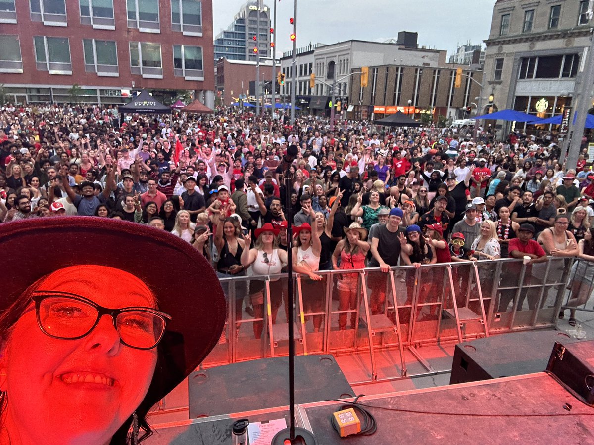 ππ¦ππ§ππ π€π’π§π (she/her) (@missakind) on Twitter photo Haha! This is what happens when a Gen X tries to take an audience selfie from the stage! π€¦π»ββοΈ Having a blast hosting the <a href="/CityKitchener/">City of Kitchener</a> #CanadaDay celebration concert with an awesome crowd! <a href="/DTKitchener/">Downtown Kitchener</a> Haha! This is what happens when a Gen X tries to take an audience selfie from the stage! π€¦π»ββοΈ Having a blast hosting the <a href="/CityKitchener/">City of Kitchener</a> #CanadaDay celebration concert with an awesome crowd! <a href="/DTKitchener/">Downtown Kitchener</a>