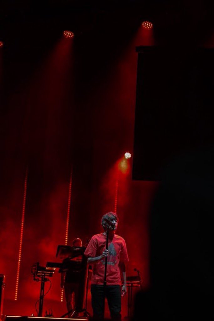 AOTVOnTour's tweet photo. Picture dump incoming!!! Here are some gorgeous pictures taken by Lauren at the #FITFBerkeley show!

📸 : okaylauren101 https://t.co/RgKy5bzNOp