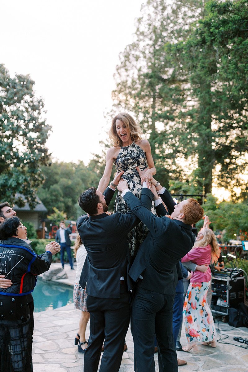 Finally got the wedding photos!!!