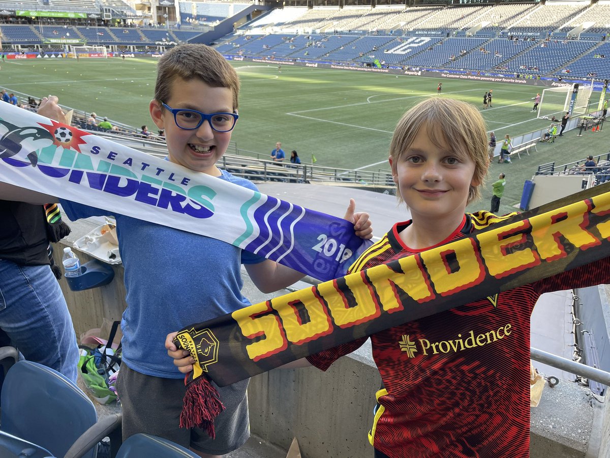 chiprogers's tweet photo. Let’s go! #soundersmatchday #Sounders https://t.co/5VgjbzqVTg