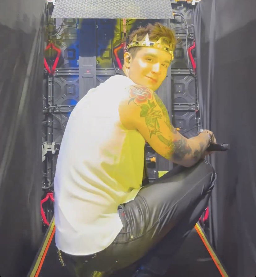 luannmeteor's tweet image. a carinha dele 🫶🏻