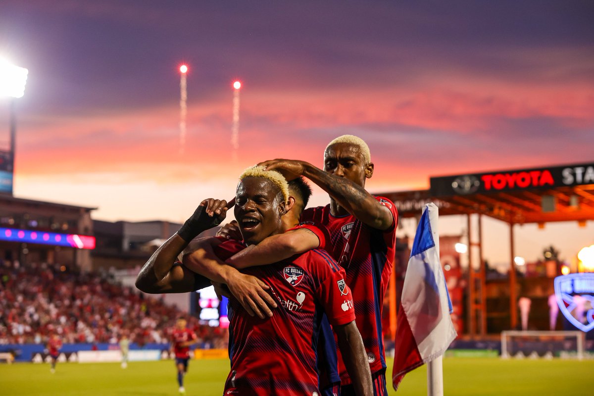 FCDallas's tweet photo. Pics that go so hard https://t.co/x29XWjauIN