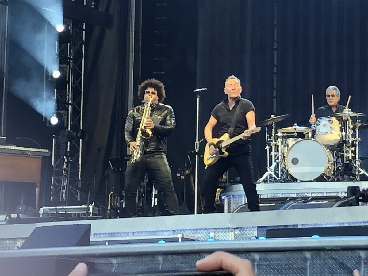 gos75's tweet image. That. Was. Phenomenal. 
#springsteen #goteborg
