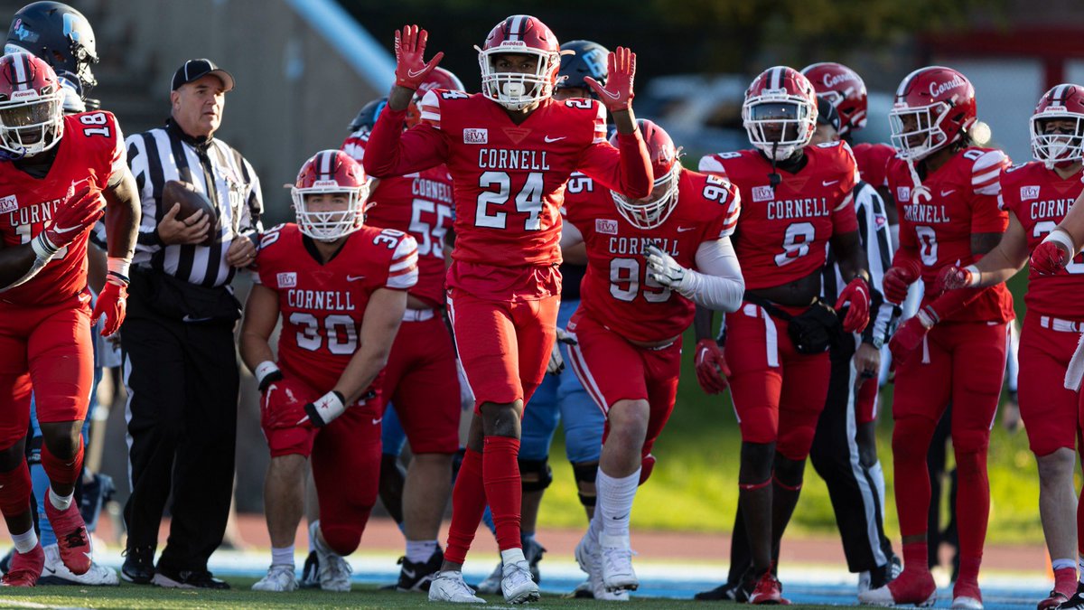 After a great call with @JaredBackus1 I am beyond grateful & blessed to receive an offer from Cornell University!! 🐻 #YellCornell #Elite3 🔺
@GCS_CougarFB
@RileyElite3 @_Elite3 @clintbrew247
@ChadSimmons_ @SeanW_Rivals @coachgregcotten @PattonBoy_11
@CoachDwat @CSmithScout