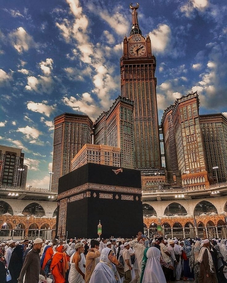 iCry08_'s tweet photo. "لم يعُد اشتياقًا بل أصبح احتياجًا ؛ فاللهم أرزقنا زيارتها".♥️ https://t.co/vlJuW0wl0U