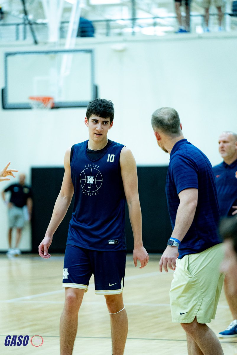 GASOLyndon's tweet photo. #TABCShowcase23 | Thoughts π
PART 3οΈβ£
πΈ@Riley__Dering - @HPScotsHoops
High motor big with great footwork inside. Gets a lot done as a rim runner & scores with a soft touch.
πΈ @stevenram2025 - @kellerboysbball
Been playing with a real chip on his shoulder. Getting downhill and making high IQ reads against top tier competition.
@WKahozi - @ChapBasketball
The decision making & passing in the post is very impressive. Gives Westlake another dimension on offense.
πΈ@MayesTyrus - @LanghamHoops
Threat to score in just about any position and making waves as a playmaker off the bounce. Will continue to climb in the 2025 class.
#GASO