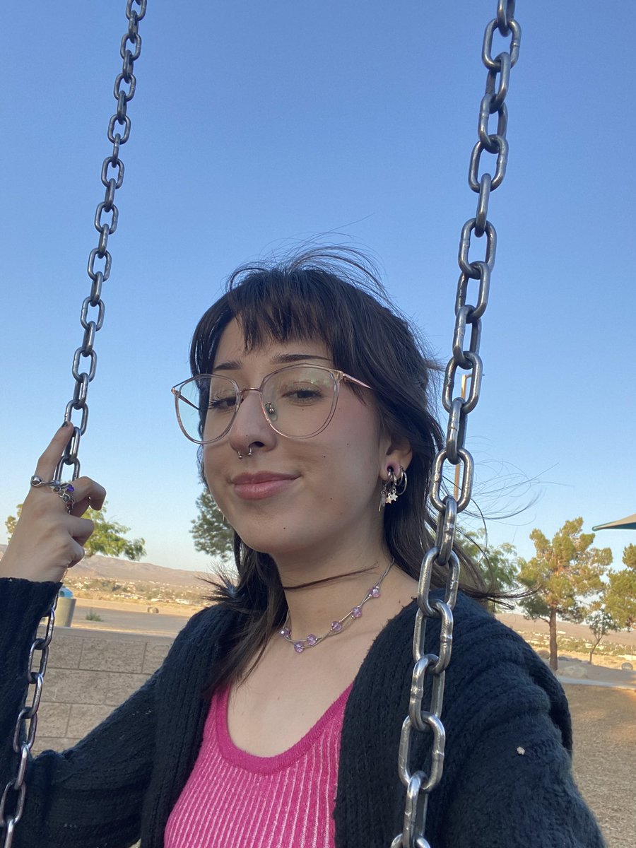 soncadventure2's tweet photo. one thing about me, i love a good ol swing set https://t.co/jMNognoySh