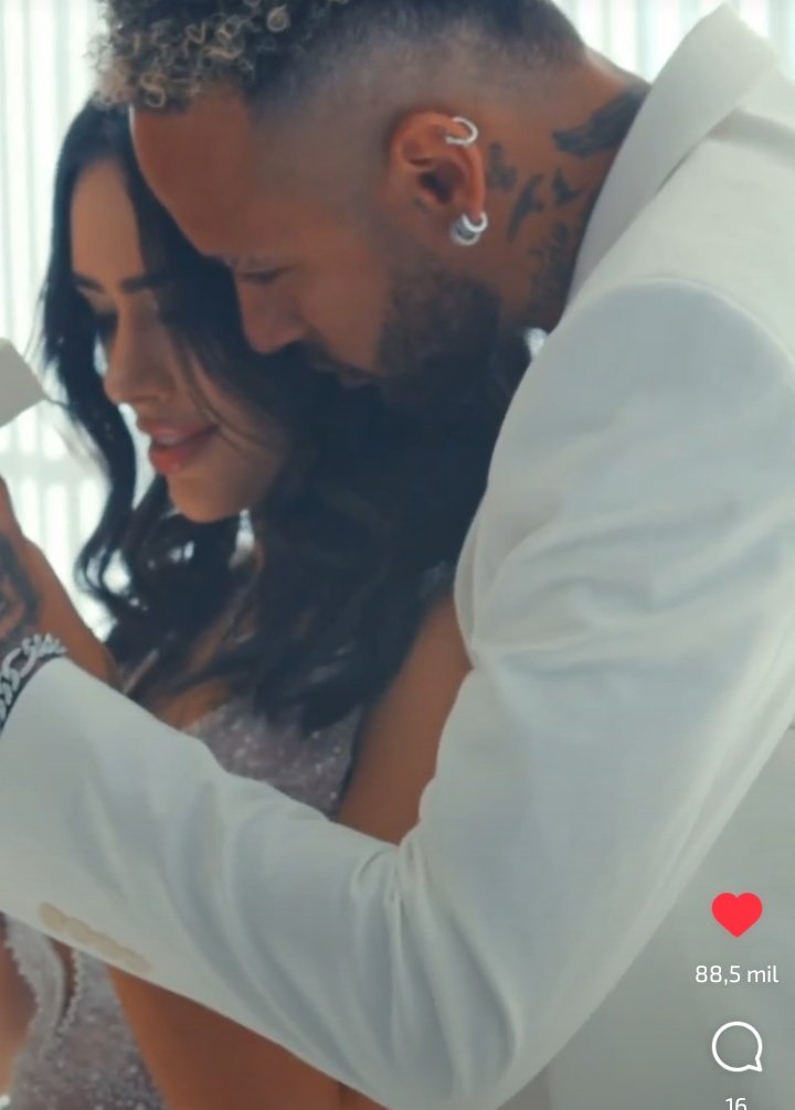 Luacheia12345's tweet photo. "Sou o cara mais sortudo do mundo por ter um pedacinho meu misturado com o teu!
Obrigado por tudo!
Te amo pra sempre!"
Neymar Jr falando no vídeo 
❤️❤️❤️ https://t.co/5dD1OHDz8n