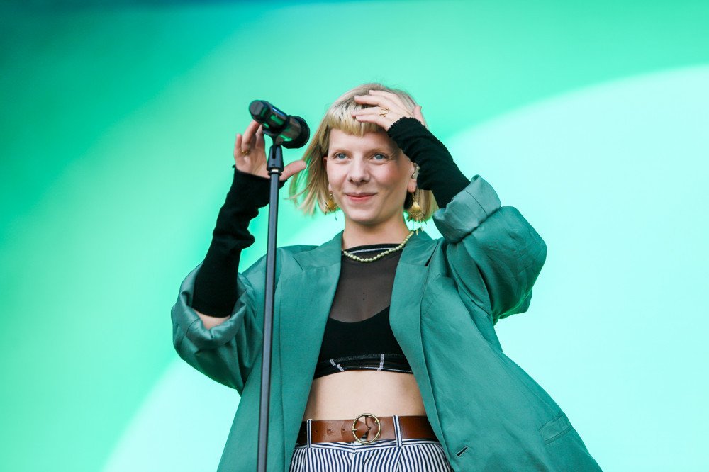 these pictures are so beautiful 🍃💚

📸: Honza Průša