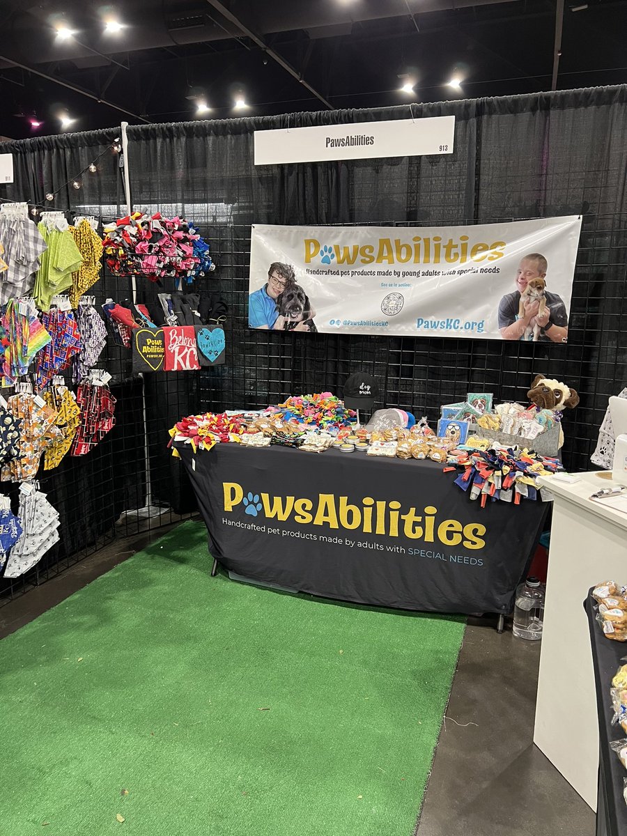 ICKCConnections's tweet image. We are so excited to be apart of the Just For Her event this weekend! 💖✨ Don’t miss out on all the fun AND our handmade dog treats &amp;amp; toys made by the best people right here in Olathe, Kansas! 

📍 Overland Park Convention Center

#justforher #handmadedogtreats #madeinkc