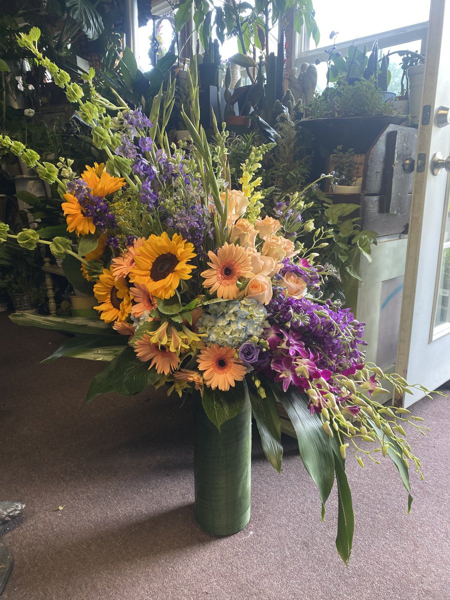 ROMAFLORIST's tweet image. 