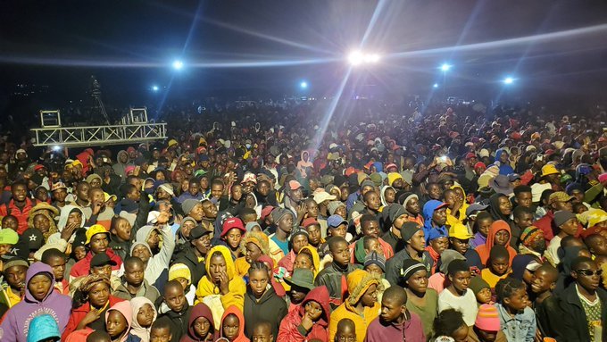 RyanTsongora's tweet photo. ZANU PF Huchi tochigwinha ichi zvakanaka naka https://t.co/VrgiX3oaXB