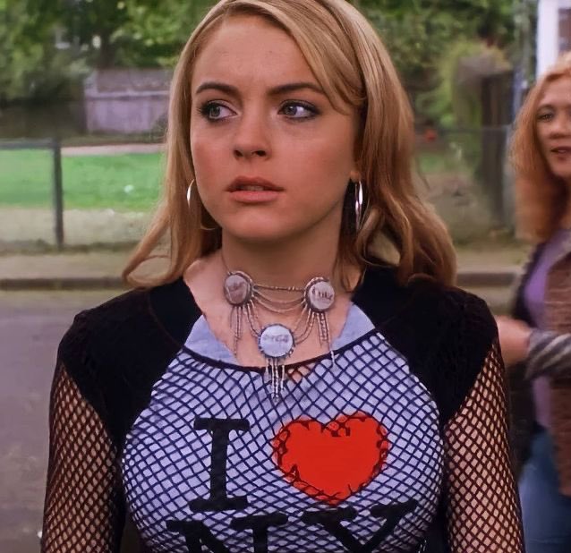 leeeeeenbean's tweet photo. compulsive liar, bad student and stole from the school, unreliable narrator, AWFUL friend, manipulative, selfish, so delulu, gaslights everyone, and all in the most phenomenal fits like she was actually instrumental to my development https://t.co/uT0mw1bsTz