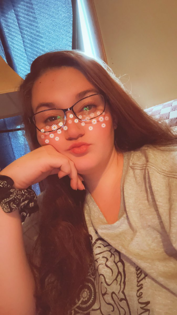 QueenBeeBri22's tweet photo. All hands down to my impeccable beauty and charisma. 
Not your ordinary drama
It’s your exquisite Goddess!😌❤️‍🔥👑 https://t.co/Ei8oHuu9HF