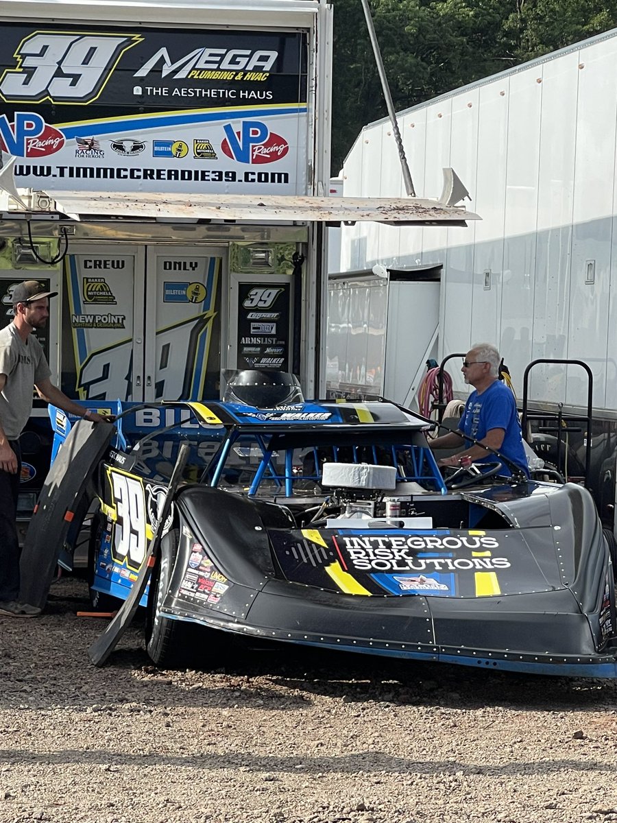 It’s go time at the Firecracker 🧨 100 <a href="/Lernerville/">Lernerville Speedway</a> <a href="/lucasdirt/">#𝗟𝘂𝗰𝗮𝘀𝗗𝗶𝗿𝘁 🏁</a> <a href="/armslist/">ARMSLIST.com</a> <a href="/PaylorMotorsprt/">Paylor Motorsports</a> <a href="/SuperDuck93/">Donald Bradsher</a> <a href="/LonghornChassis/">Longhorn Chassis</a> <a href="/bilsteinUS/">Bilstein Shocks</a> <a href="/jwc_cre/">Jack W Cornett</a> <a href="/FegterScott/">scott fegter</a>