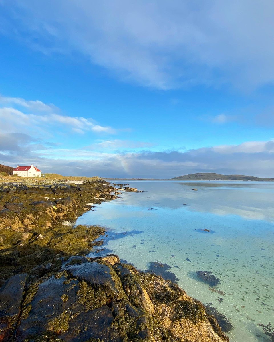 #barra #isleofbarra #outerhebrides #visitouterhebrides #scottishcollective #scotlandtravel #scotland_greatshots #scotland #scottishislands #scottishbeaches #barrabeach #westernisles #scottishcoast #coastal #scotlandexplore