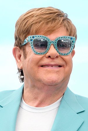 El cantante Elton John de 76 años dice que ya no actuará en Estados Unidos por las nuevas leyes anti pedofilia que protegen a los niños del lobby LGBTIQ+ y les impide realizarse cirugías trans y los deportes trans. ¿Apoyas la idea de que Elton John es un completo idiota?