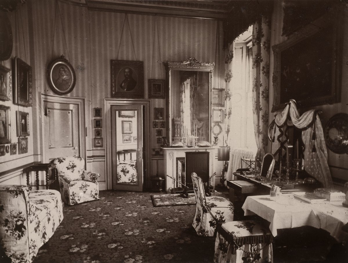 WikiVictorian on Twitter "The Queen's Dressing Room, Buckingham Palace