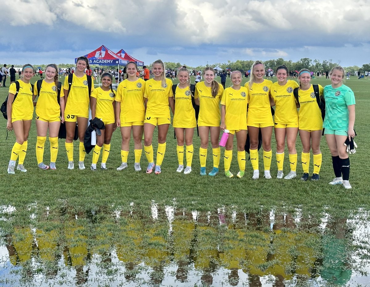 We had a close game but ended early due to weather with a tie 2-2. Looking forward to our next games on Monday and Tuesday! <a href="/IanBennett26/">Ian Bennett</a> <a href="/GAcademyLeague/">Girls Academy</a> <a href="/SCWAVEROC/">SC WAVE</a>