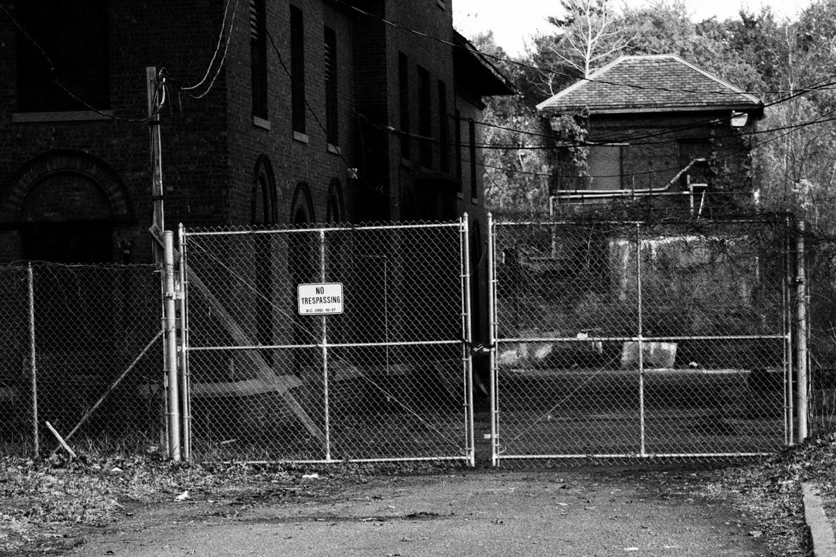 FTPraw's tweet image. #FTP #notrespassing